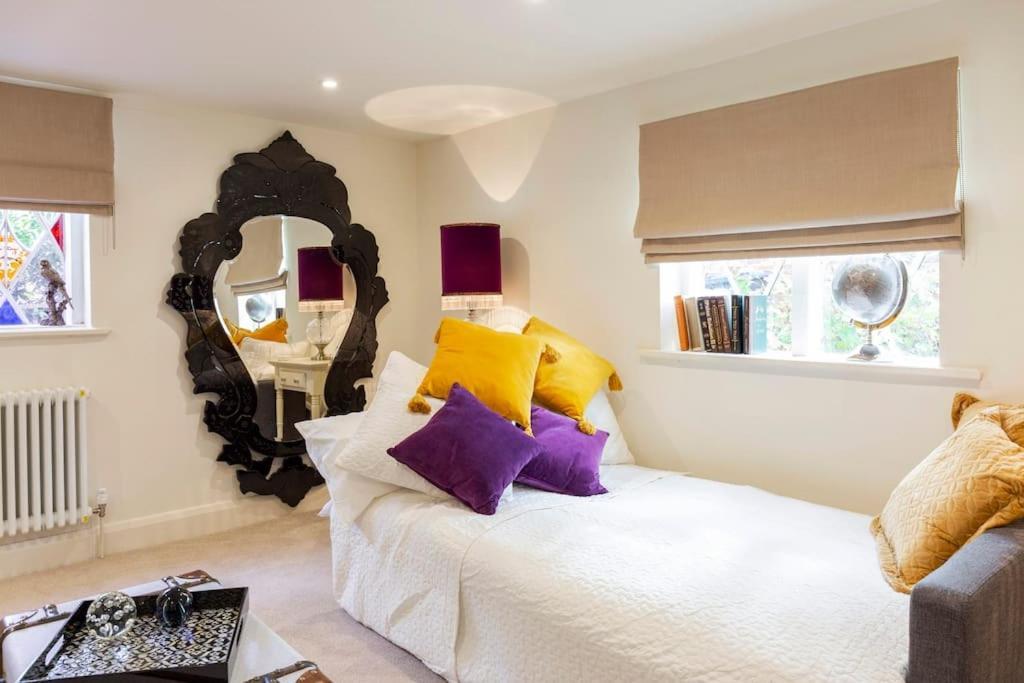 Dorney Windsor Legoland 5 Star Stay For Upto 14 Guests Exterior foto